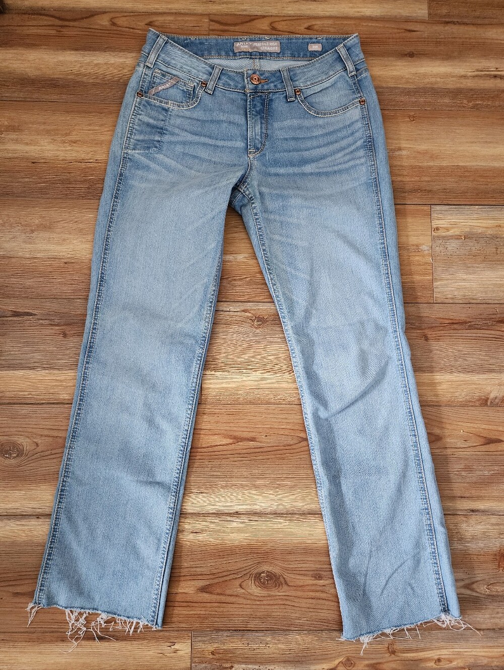 Ariat Jeans Women's 28 Short Light Blue Rebar Riveter Straight Leg